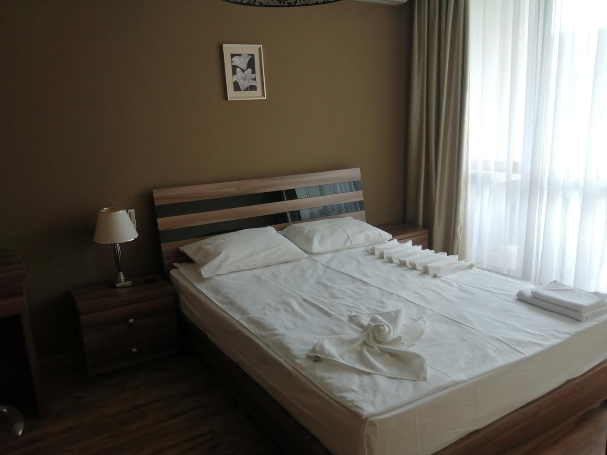 Golden Line Aparthotel Golden Sands Ngoại thất bức ảnh